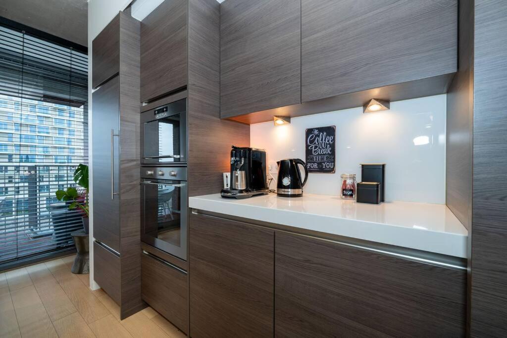 Apartment London 993 Loft 402